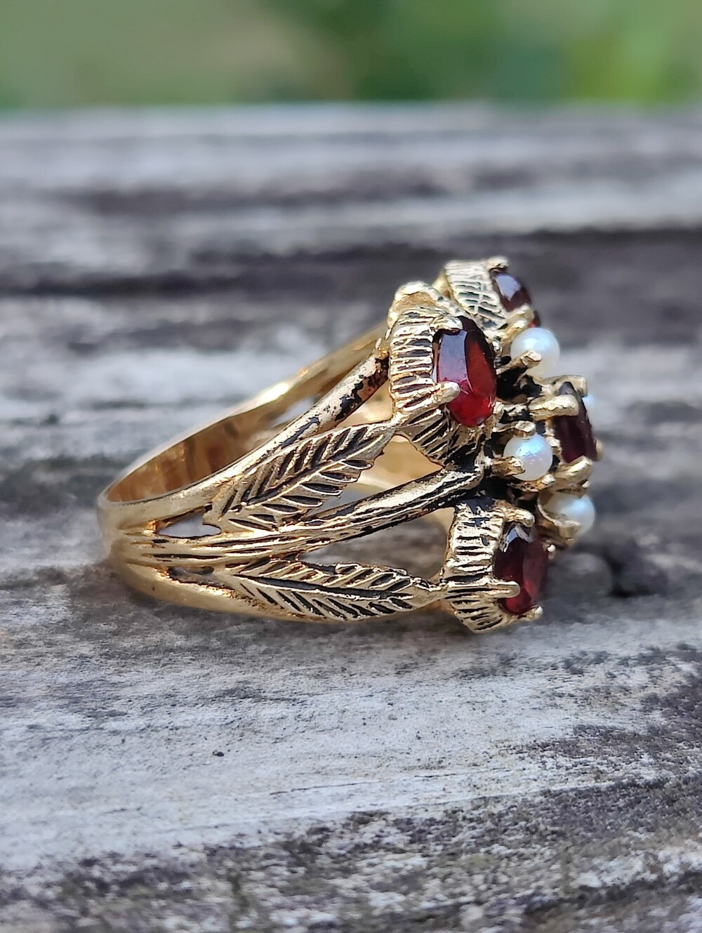 Antique 14 Karat Gold Garnet And Pearl Ring - Picture 4 of 9